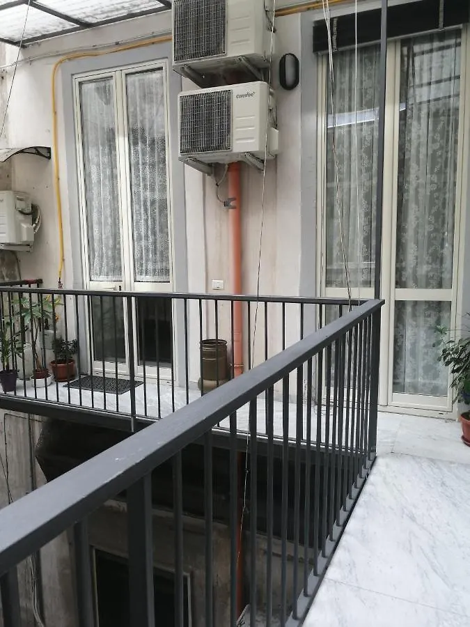 Quartieri'S House Apartment Naples