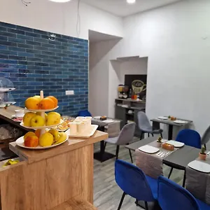 2* Bed & Breakfast Center