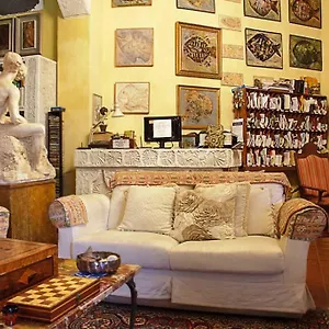  Privatunterkunft Donna Regina Dimora D'epoca